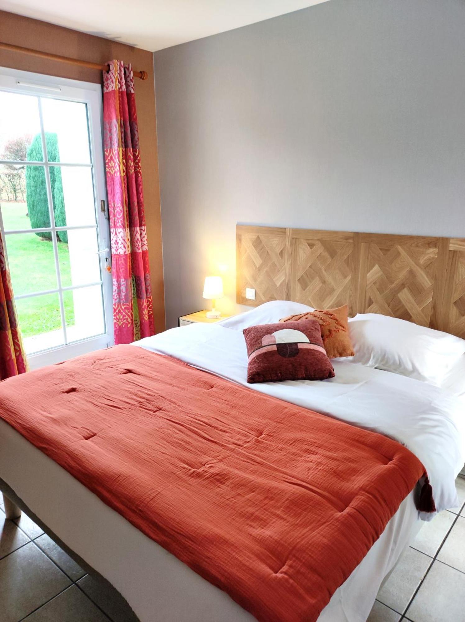 La Minoterie Bed & Breakfast Tessy-sur-Vire Стая снимка