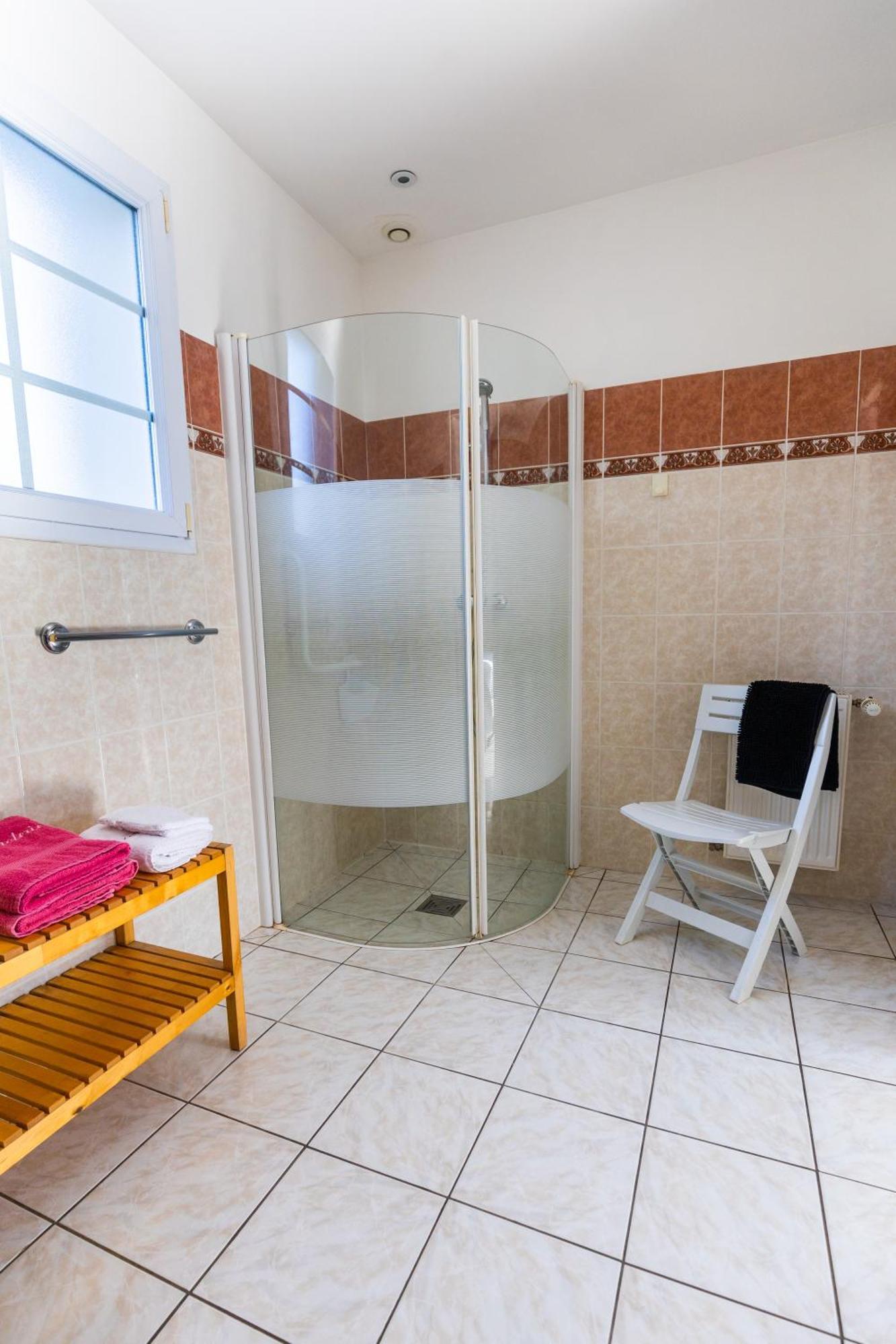 La Minoterie Bed & Breakfast Tessy-sur-Vire Стая снимка